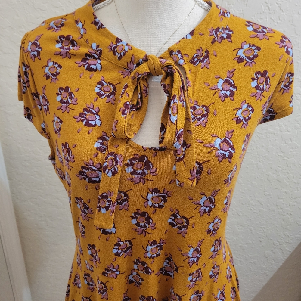 Modcloth Peplum Top in Floral Mustard